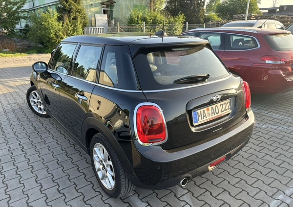 MINI Cooper cena 55555 przebieg: 66666, rok produkcji 2016 z Sosnowiec małe 466